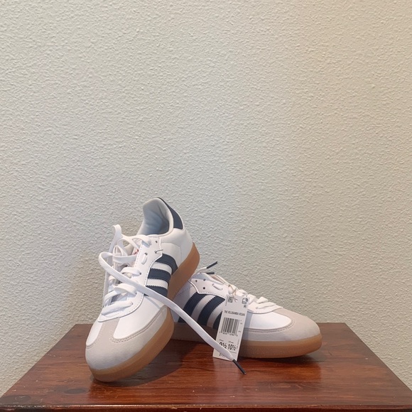 adidas Other - Adidas Velosamba Vegan Men’s 9.5